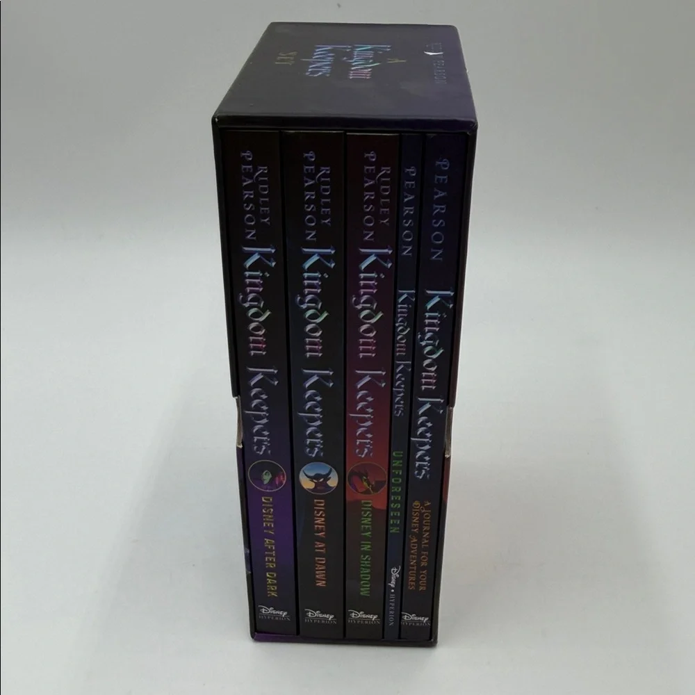 KINGDOM KEEPERS- 4 Book Set w/ Journal Magical World of Disney by Ridley Pearson